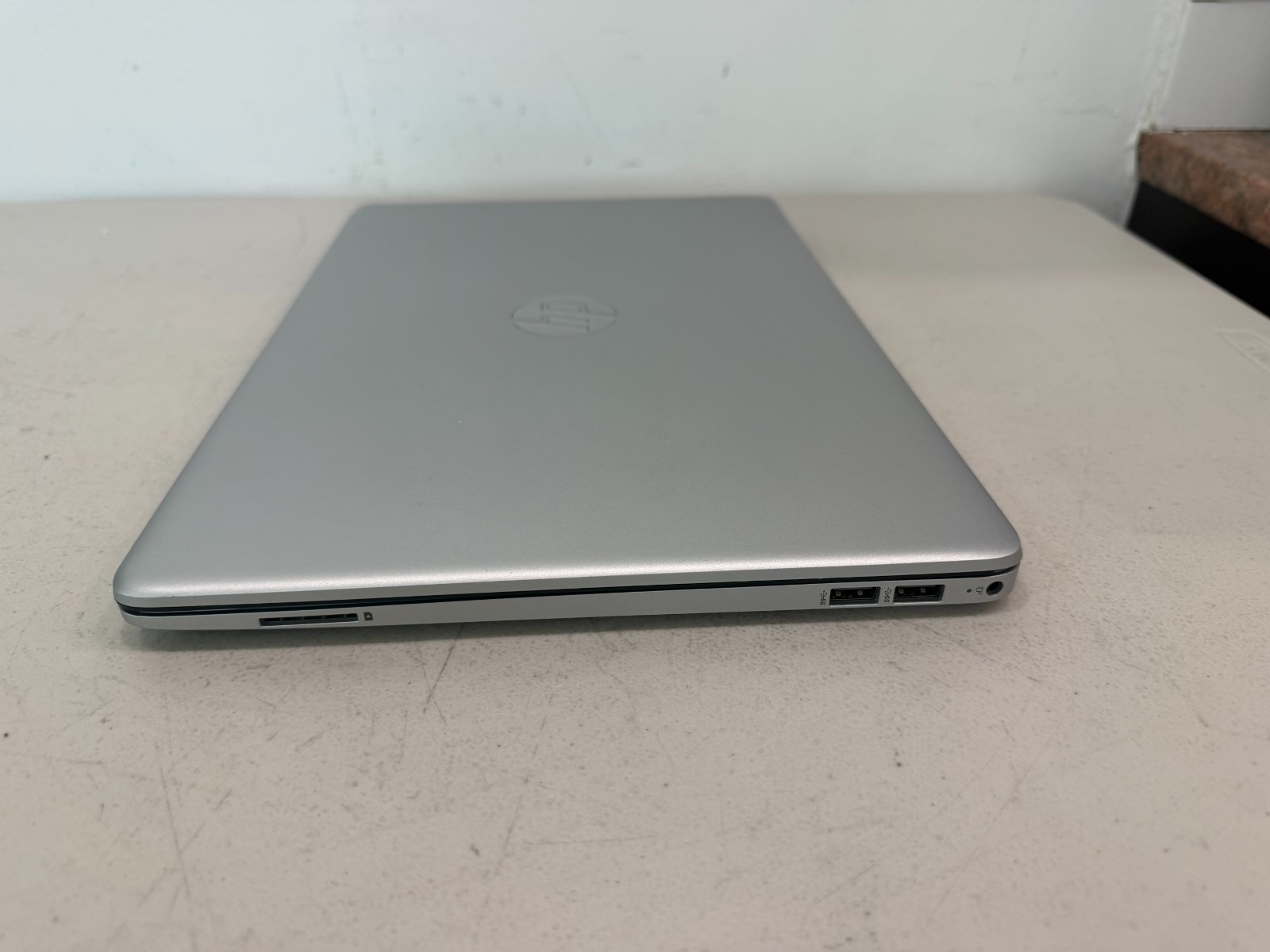 HP 15-dw1000 15.6″ Laptop Celeron N4020 4GB RAM 128GB SSD Windows 11