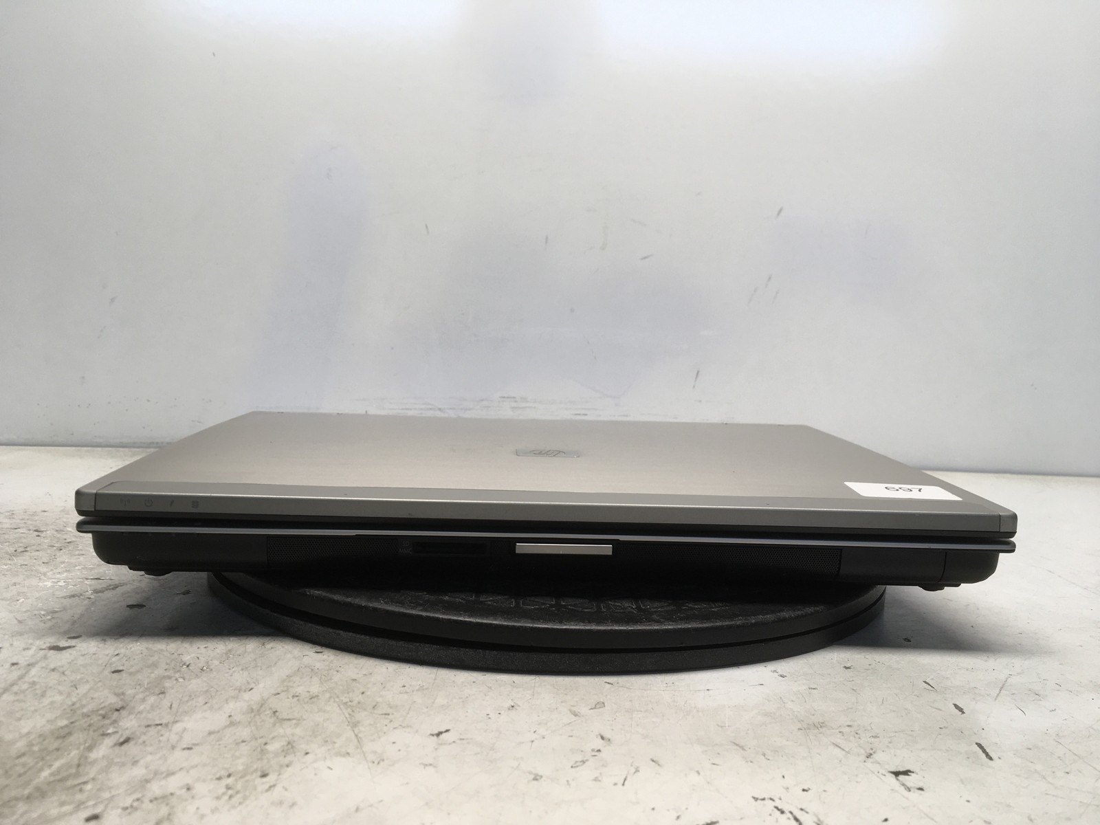 HP EliteBook 6930P Intel Core 2 Duo P8600 2.4GHz 4 GB NO HDD No Batt