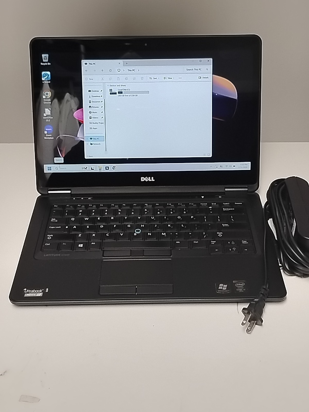 Dell Latitude E7440 Core i7-4600U @ 2.10GHz 256 GB SSD 8GB RAM Win 11 Pro Touch