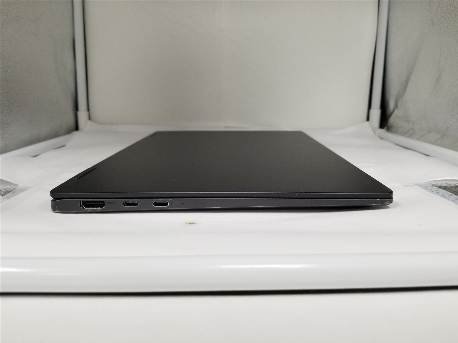 Samsung Galaxy Book2 Core i5 13.3″ 8GB/256GB Black Reduced Price VW6295