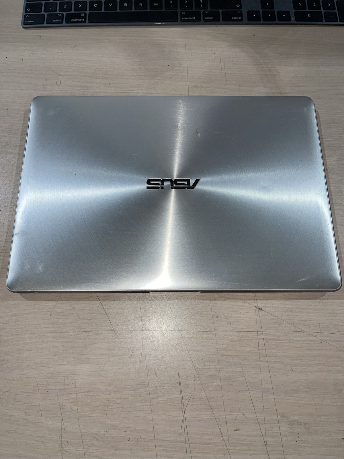 ASUS UX331U Notebook Intel Core i5 8th Gen 8GB RAM NO HD