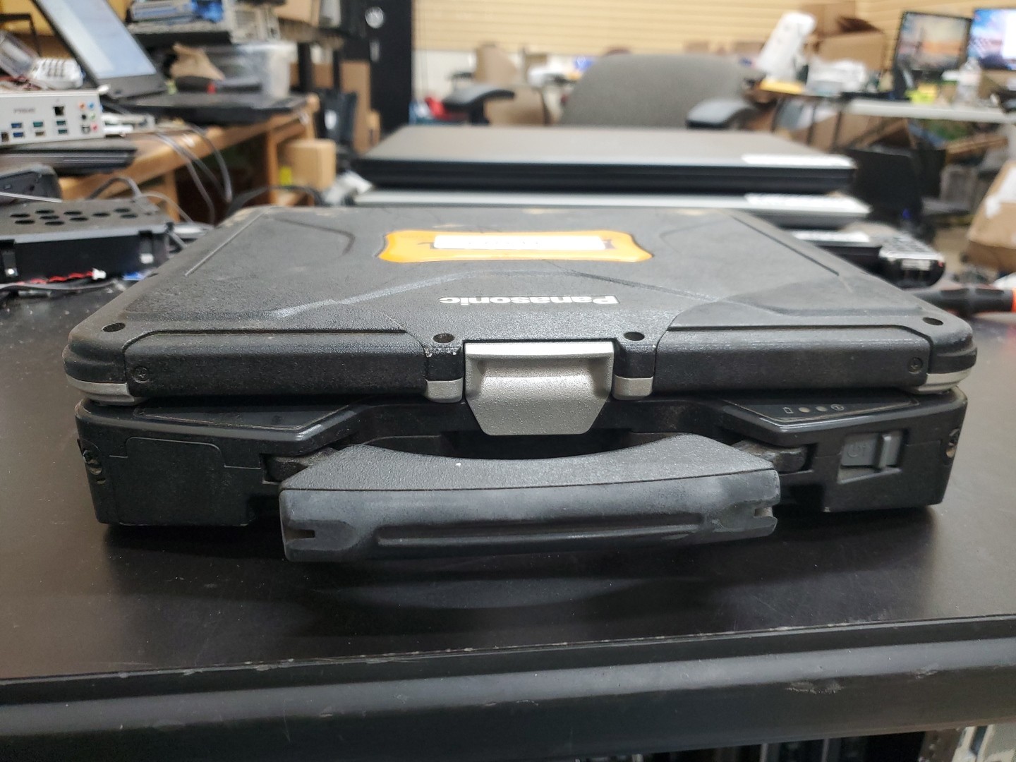 Panasonic Toughbook CF-31 MK-1 i5 520M @ 2.40GHz 8GB 8800HRS Diesel
