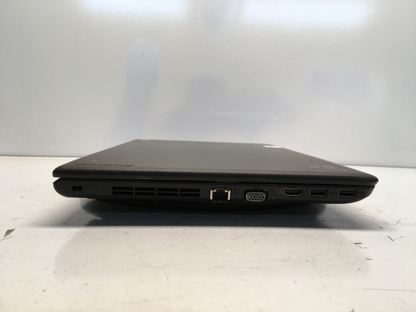 Lenovo ThinkPad E550 Intel i3-4005U 1.7GHz 4 GB NO HDD