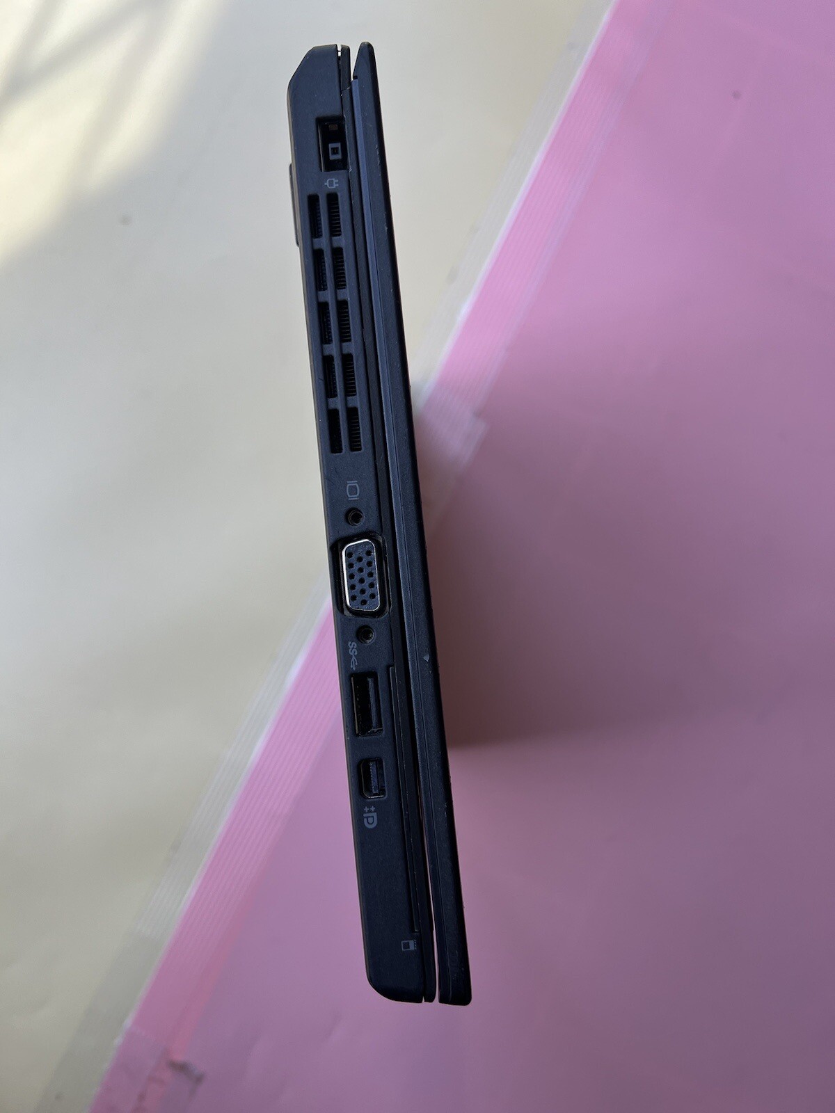 Lenovo Thinkpad X250 Core i5-5300U 8GB 500GB HDD WEBCAM BACKLIT BLUETOOTH