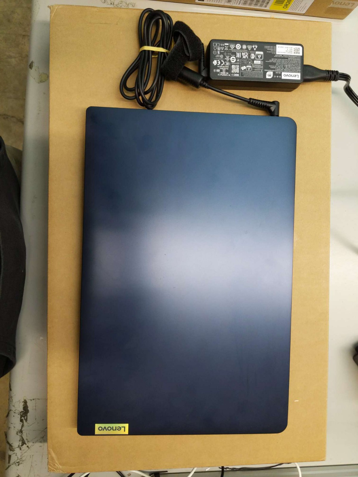 Lenovo IdeaPad 1 15.6″ FHD Laptop AMD Ryzen 3 7320U 8GB RAM 256GB SSD Win11 Home