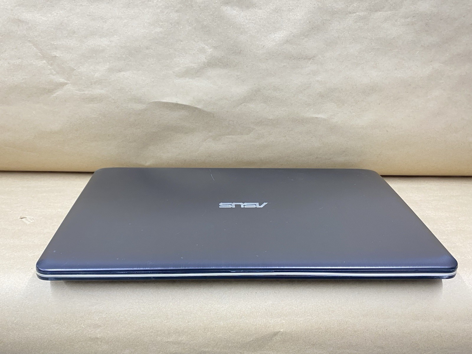 Asus VivoBook 15-X540UAR – 15.5 FHD – i3-8130U – 4GB – 128GB – Win 11 – READ