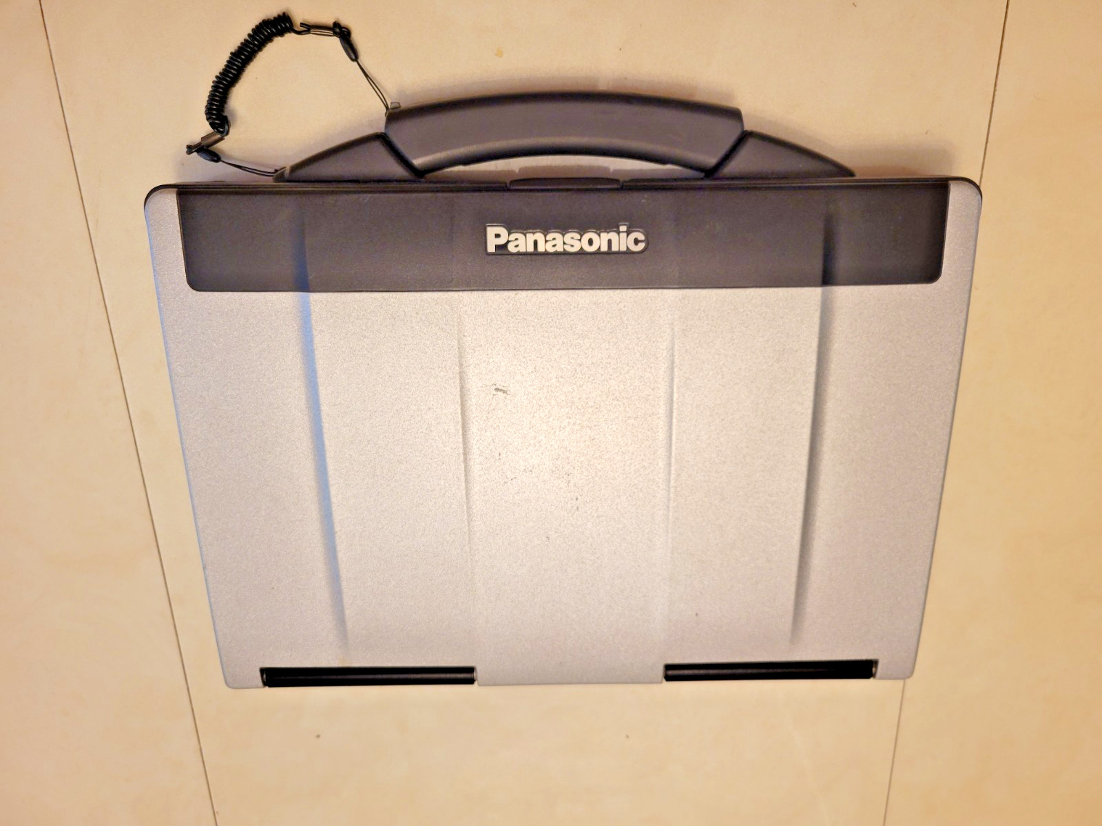 Panasonic Toughbook CF-53 laptop i5-4310U 2.00GHz 8GB Ram 119GB SSD DVD Win 10