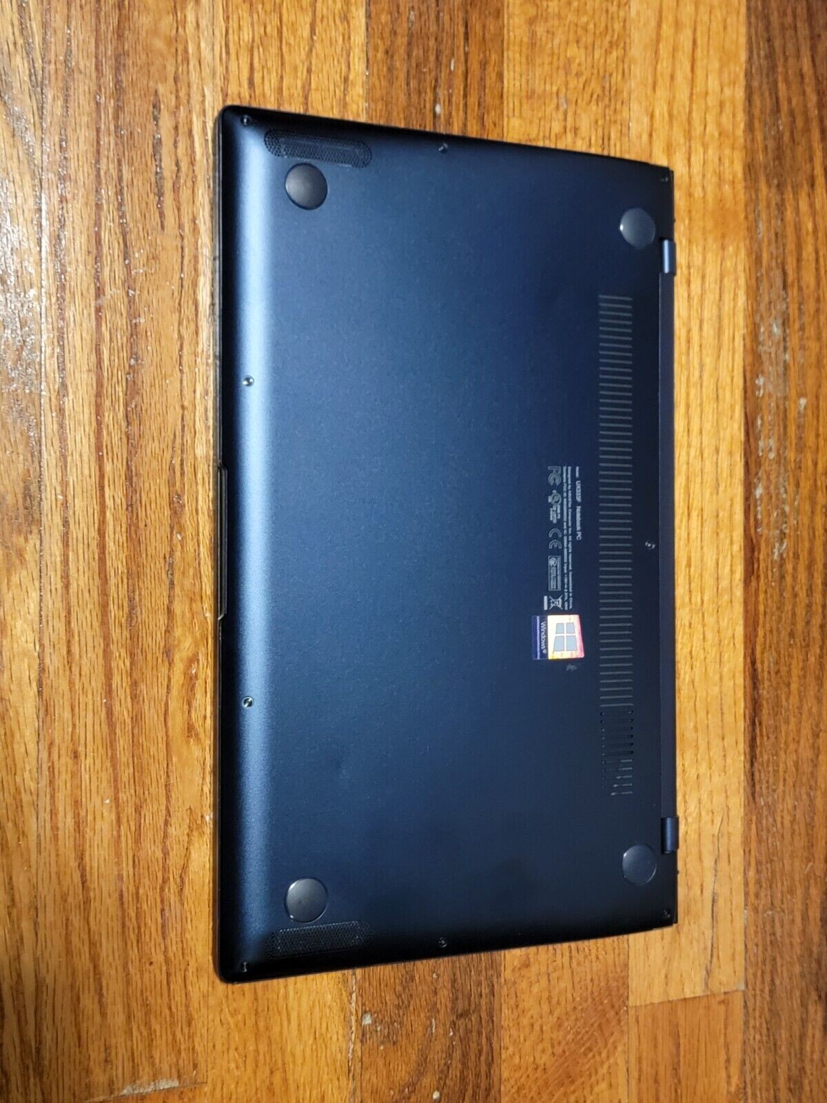 Asus ZenBook UX333F Intel Core i5-8265U 512GB Intel UHD Graphics 8GB RAM