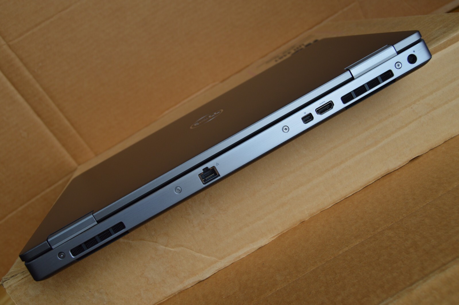 Dell Precision 7540 4K UHD i7-9850H 64GB 2TB SSD T1000 Backlit KB