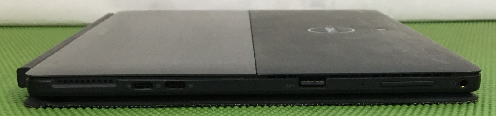 Dell Latitude 5285 2-in-1 i5-7300U 16GB Touchscreen 12.3″ – NO OS/SSD