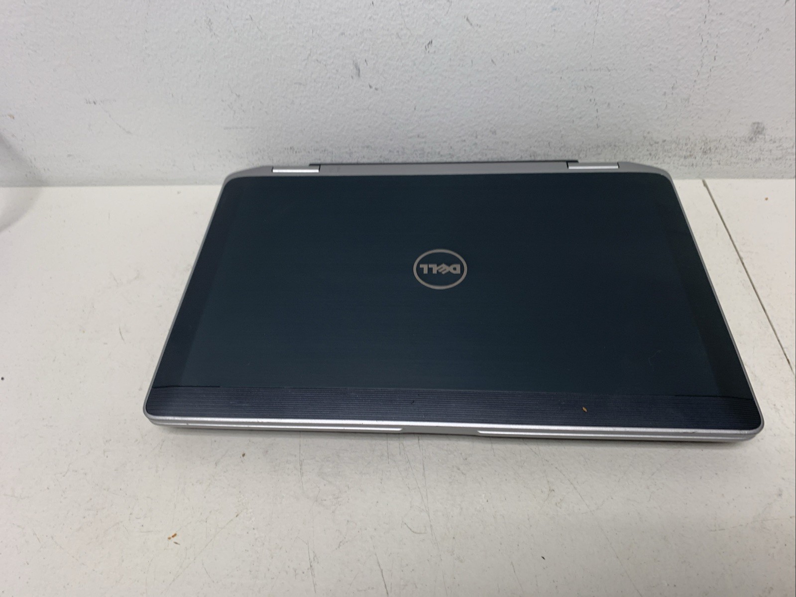 Dell Latitude E6320 Laptop i5-2520M, 4GB Ram,128gb SSD Wind 10 Pro Read Descript