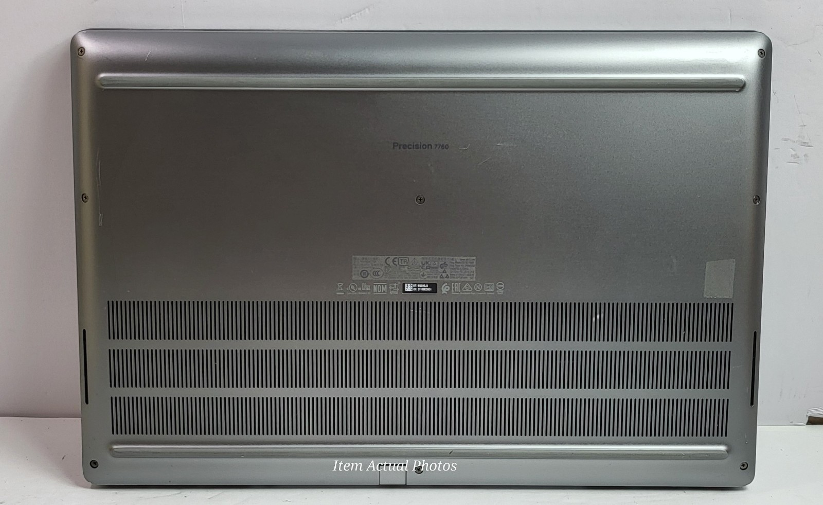 DELL PRECISION 7760 i7-11850H 16GB RAM 256gb SSD RTX A4000 11 Pro