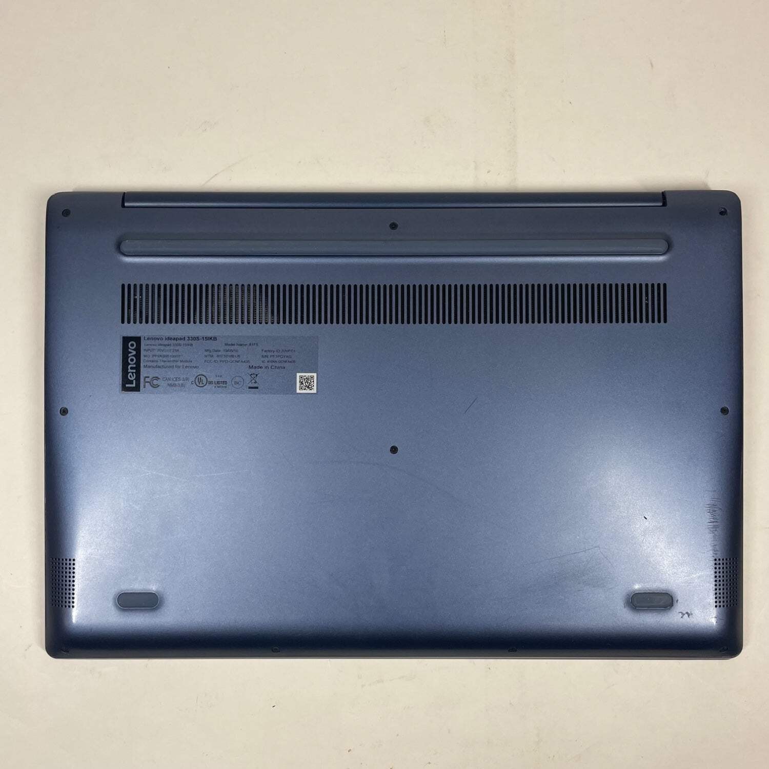 Broken Lenovo IdeaPad i3-8130u 2.2 GHz 4GB RAM 128 GB SSD