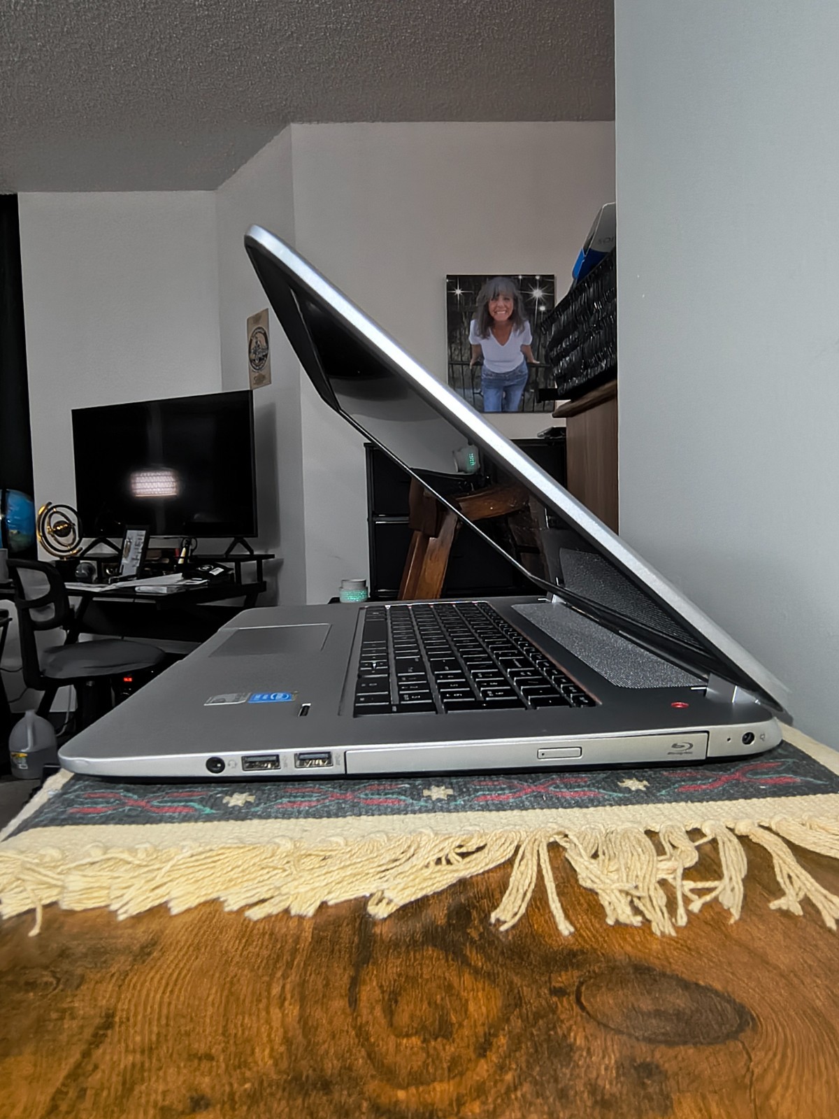 HP Envy 17 NtBk PC 17t-j100 Core i7-4702MQ@2.2GHz 8GB 240GBSSD Win11Hm New Batt