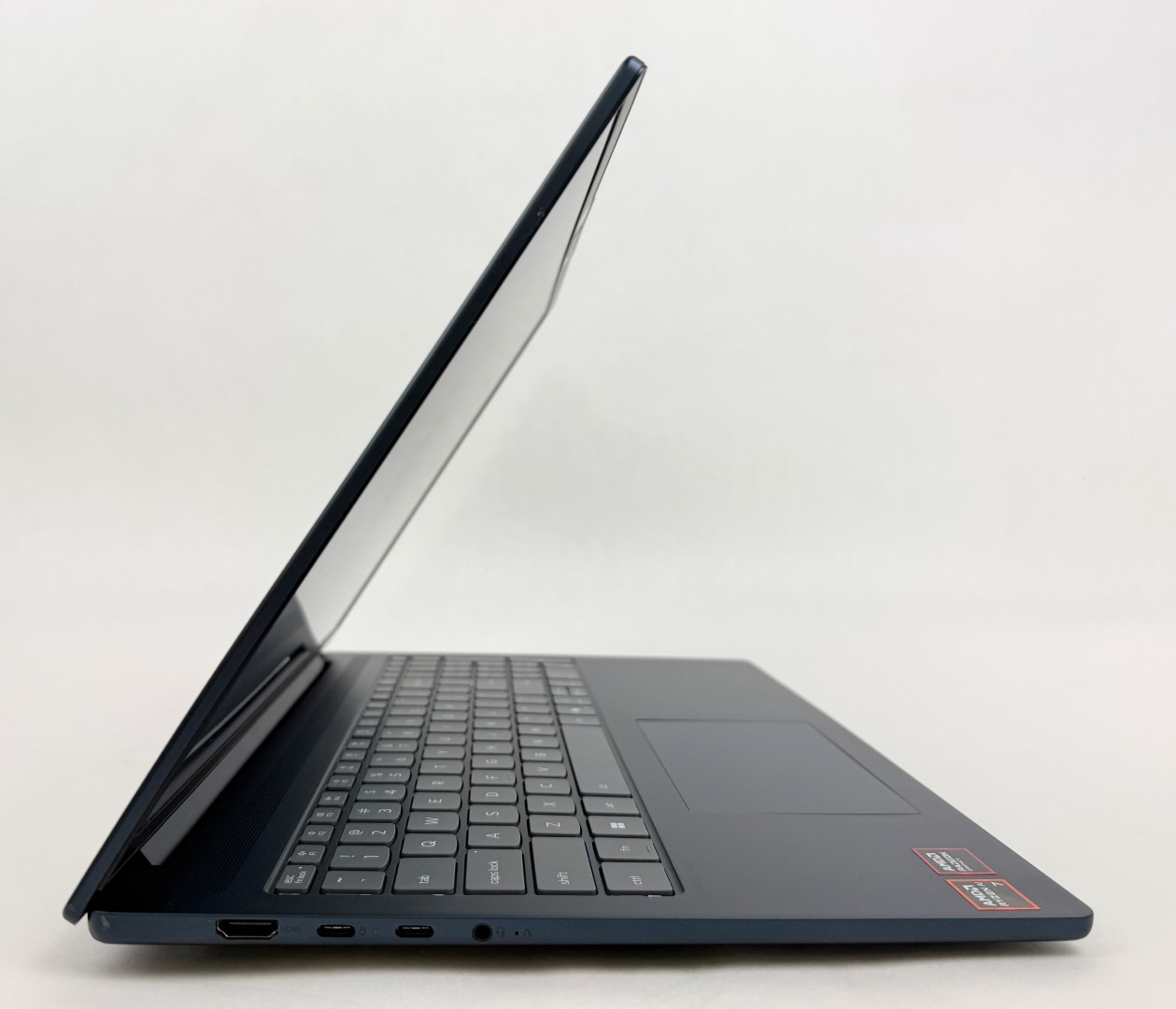 Lenovo IdeaPad Slim 5 16AKP10 16″ WUXGA Touch Ryzen AI 7 350 16GB 1TB SSD W11H