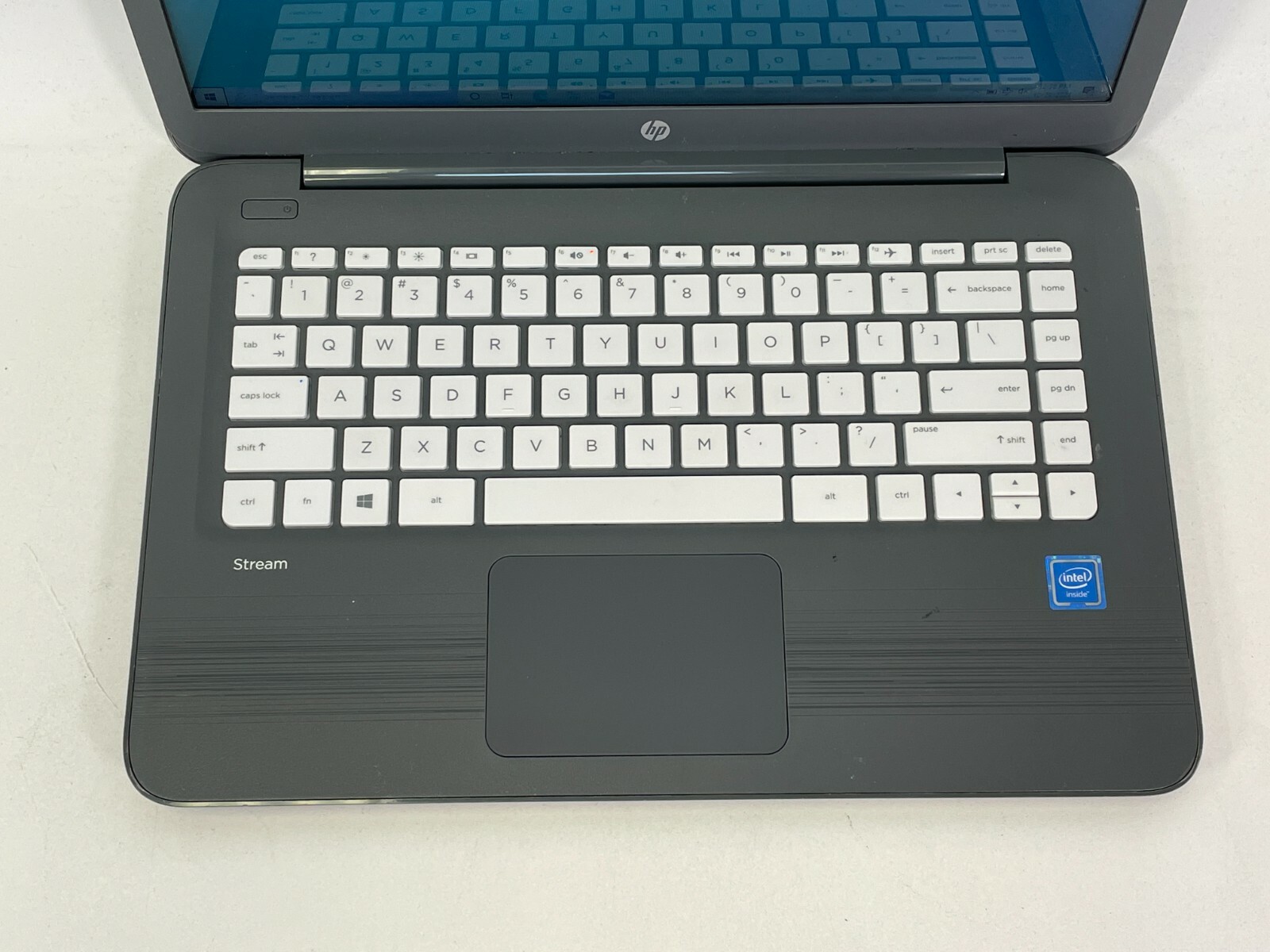 HP Stream 14″ HD Laptop Intel Pentium N3060 1.6GHz 4GB RAM 32GB SSD Windows 10