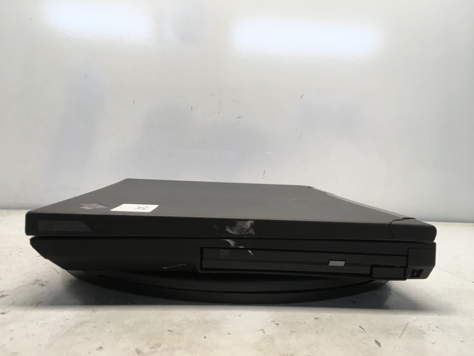 IBM ThinkPad R32 Intel Mobile Pentium 4-M 1.6GHz 256 MB NO HDD