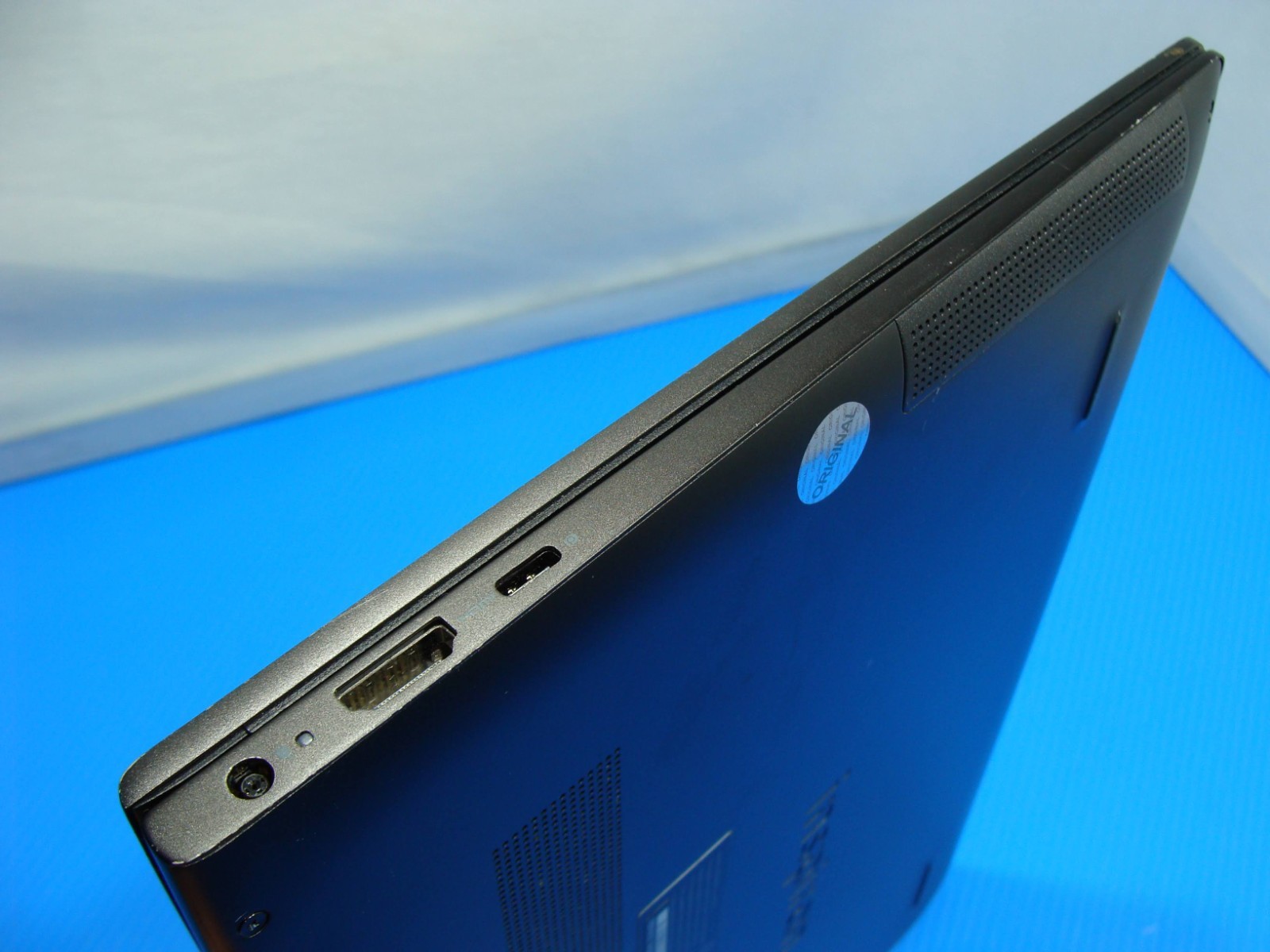 Dell Inspiron 7390 2-in-1 13.3″ 4K UHD TOUCH i7-8565U 1.8GHz 16GB 512GB W11H +PA