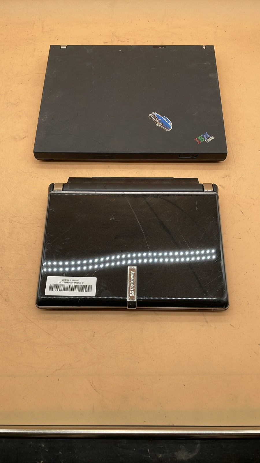 Gateway KAV60 10.1-Inch & IBM ThinkPad T42 Type 2379 14.1-Inch Laptops No HDD
