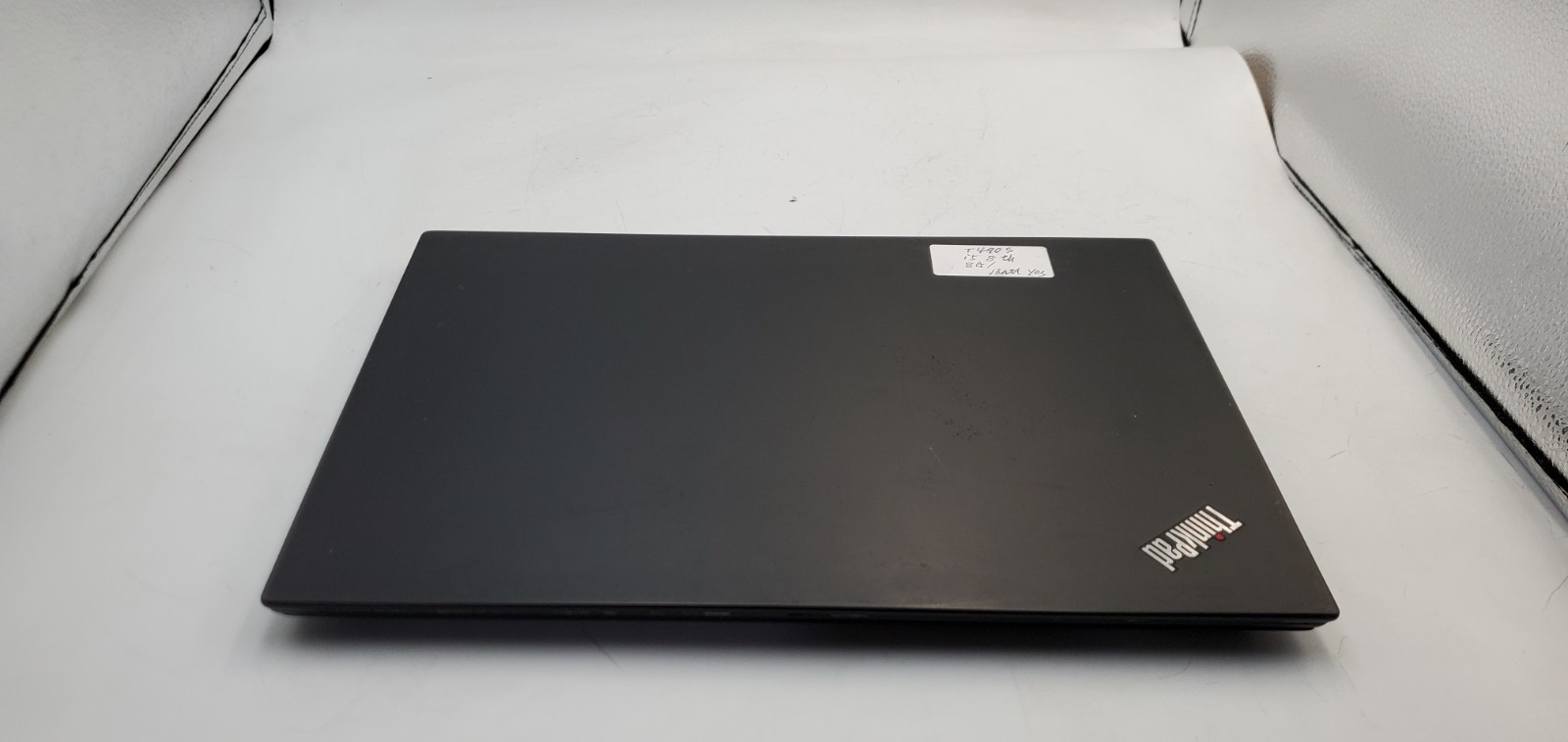 Lenovo ThinkPad T490s Laptop 14″ i5-8th Gen 8GB RAM No SSD/OS/Charger