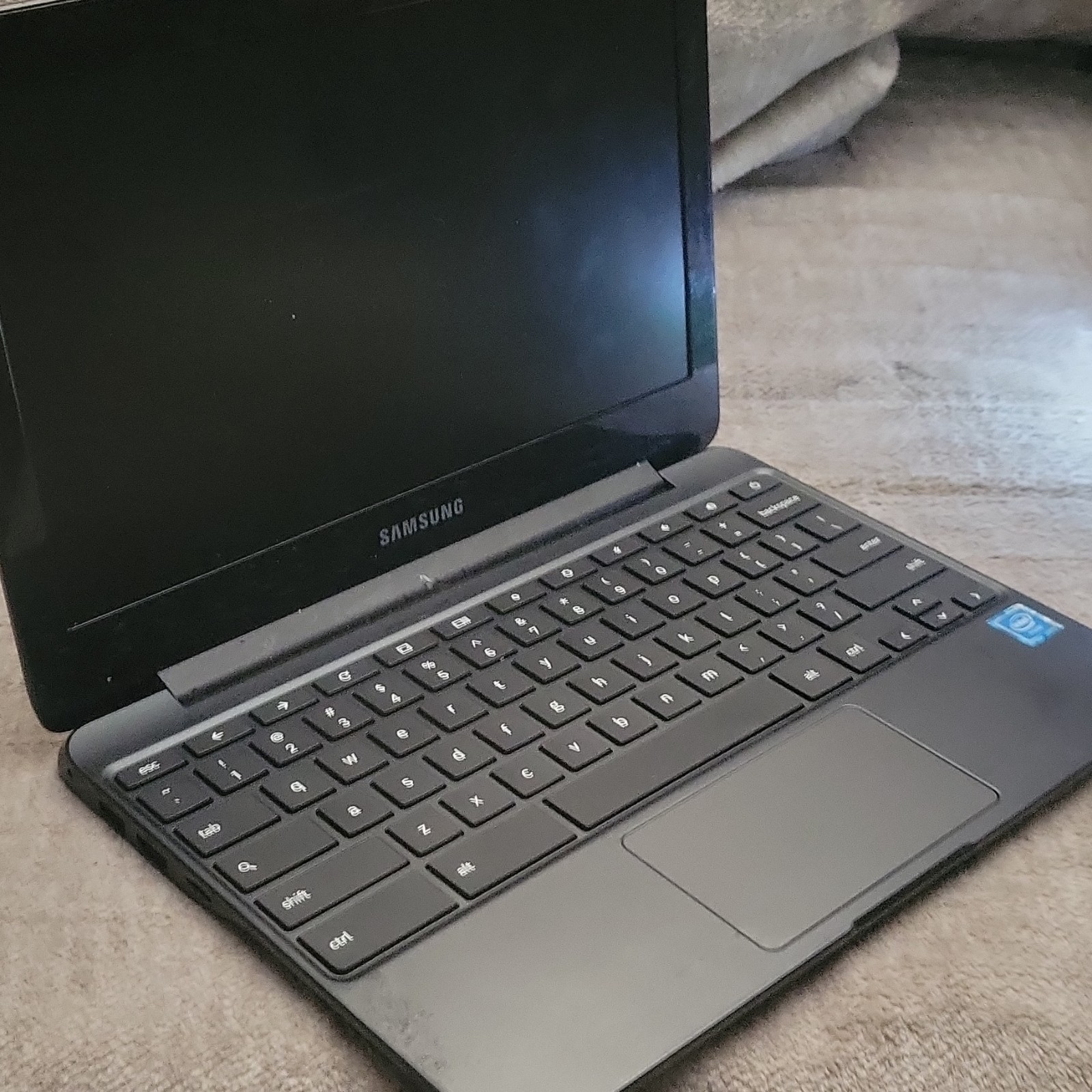 Samsung Chromebook Laptop Intel Celeron Chrome OS Gray Built-in Webcam