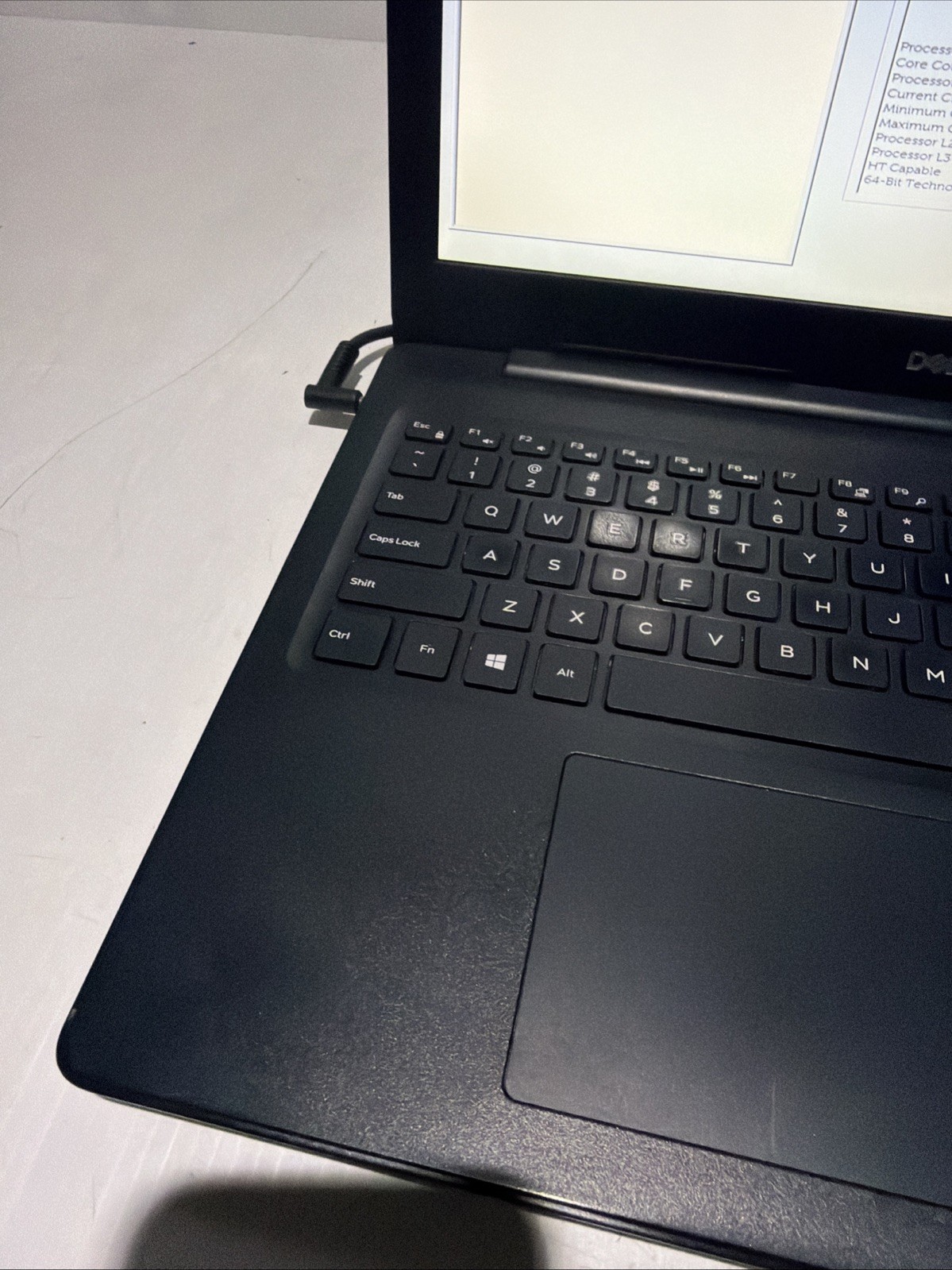 Dell Latitude 3590 15″ Laptop i7-8550U 4gb Ram No Drives Boots Bios