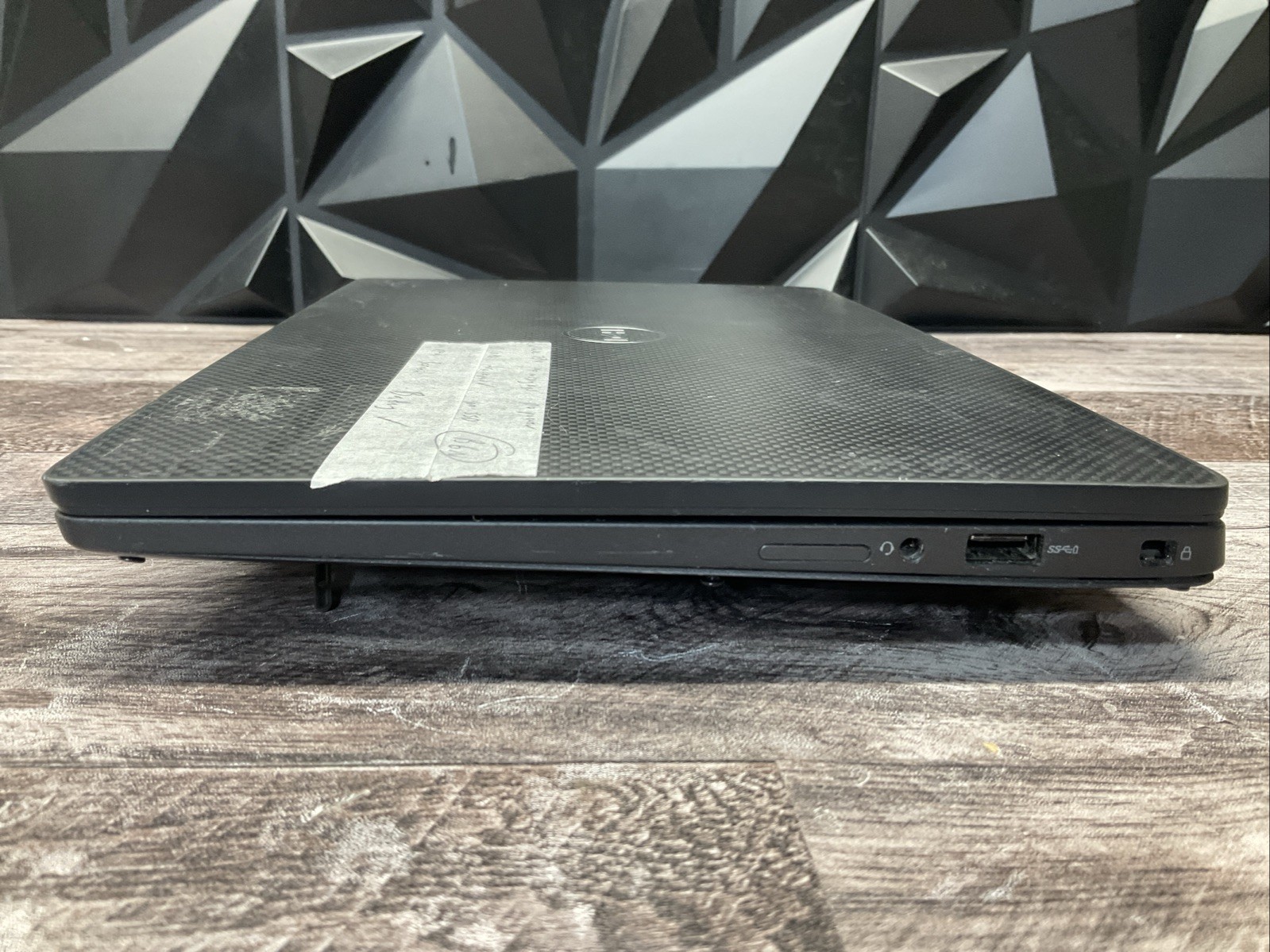 Latitude 7310 / i5 10th / No RAM Laptop Notebook PC / B6N