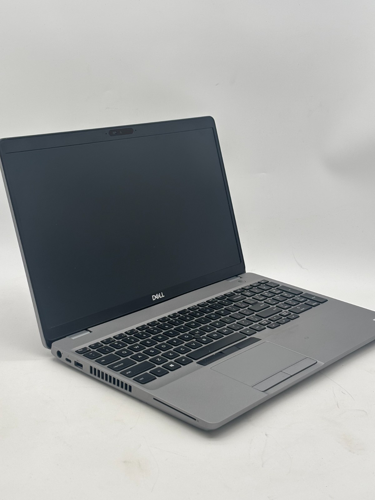 Dell Latitude 5511 NTS i7-10850H@2.7GHz 16GB RAM 512GB NVMe Win 11 Pro