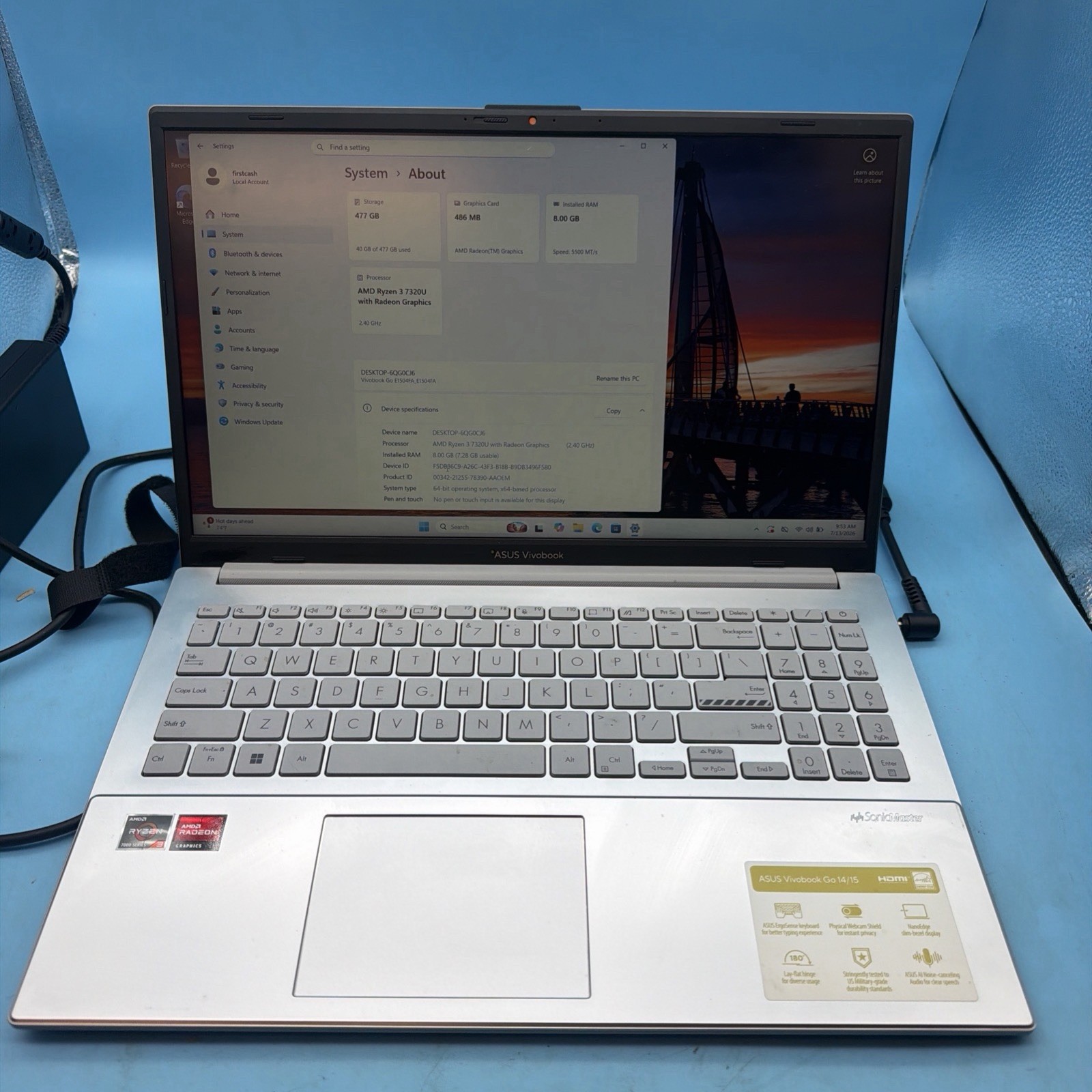 ASUS Vivobook Go 15 E1504FA 15.6″ Laptop AMD Ryzen 3 7320U 8GB RAM 512GB SSD W11