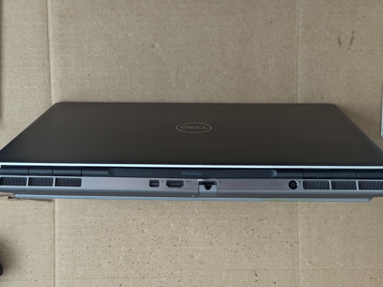 Dell Precision 7560 15.6″ i9-11950H 32GB 512GB SSD NVIDIA T1200 FHD Workstation