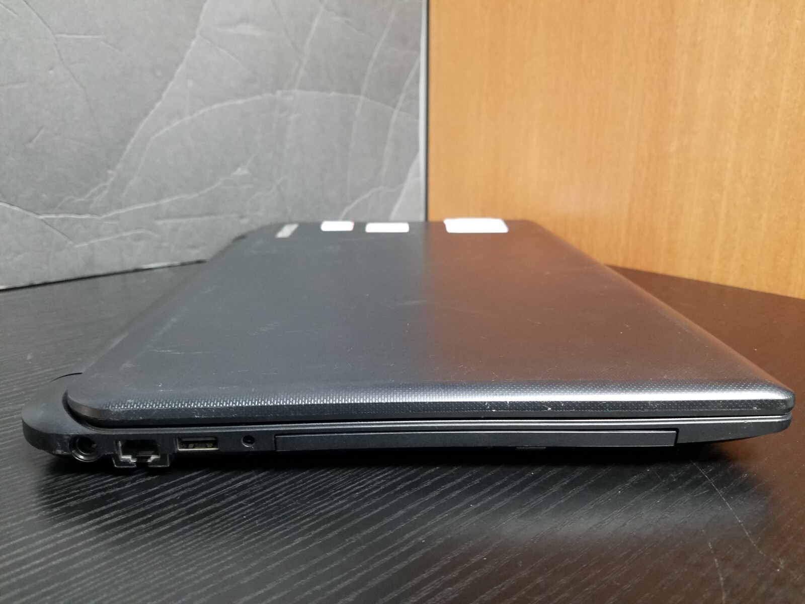 TOSHIBA SATELLITE C55-B5200 I3-4005U 1.70GHZ 6GB 750GB HDD*BAD BATT/SCREEN*