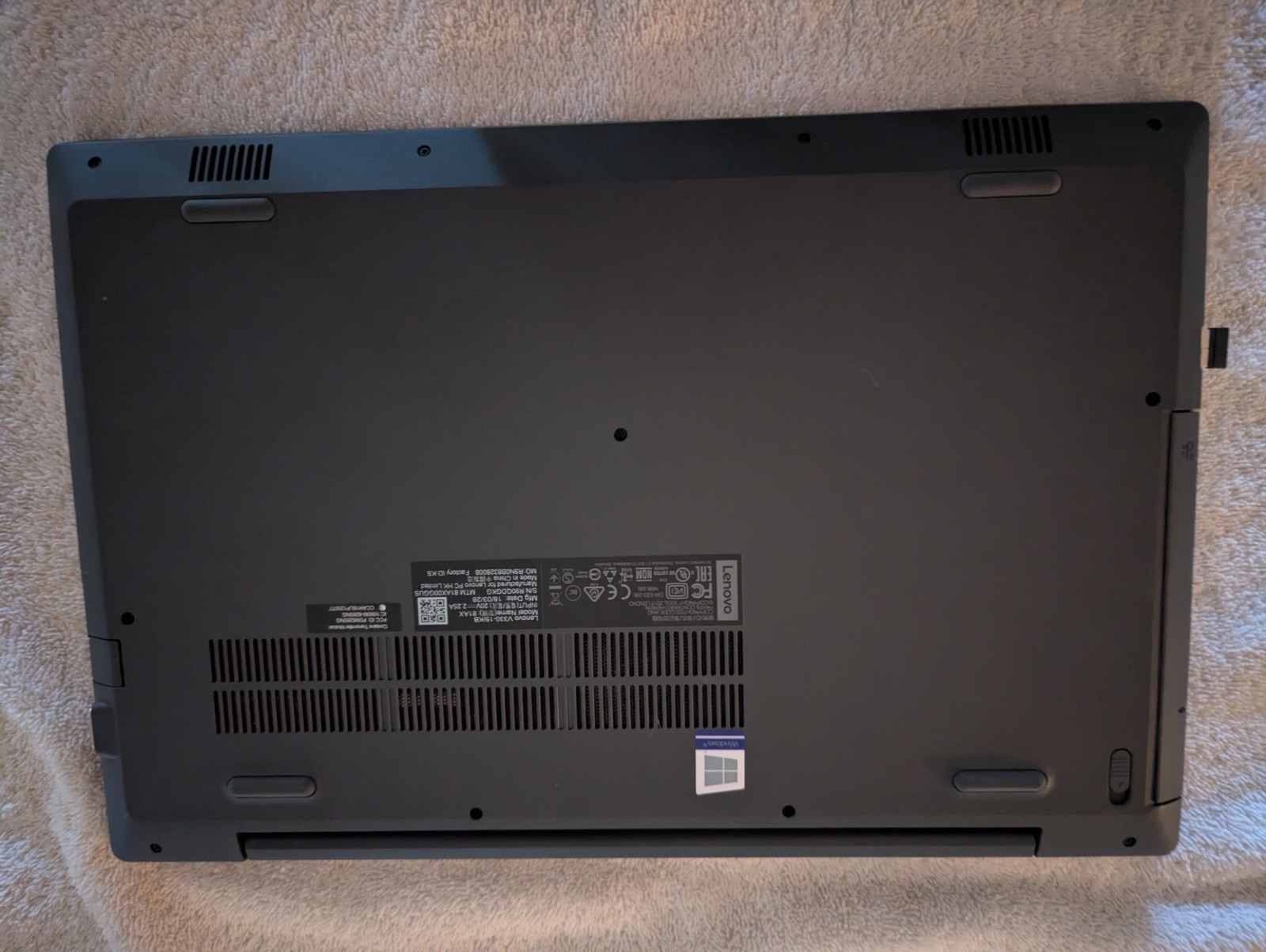 Lenovo Premium 15.6″ Laptop