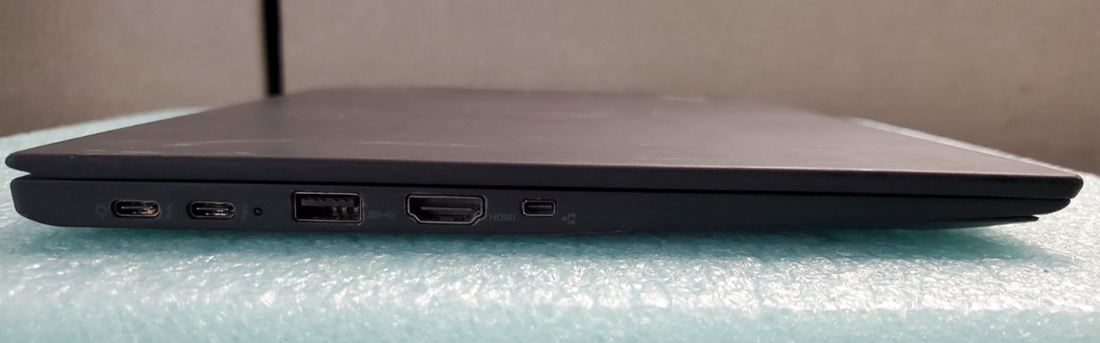 Lenovo ThinkPad X1 Carbon 5th Gen i5-7300U 8GB RAM NO OS/HD *BIOS/READ* | C1068*