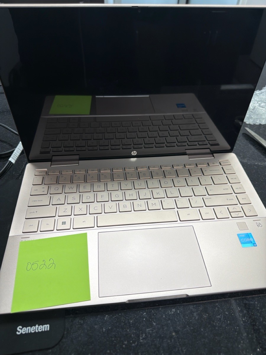 HEWLETT PACKARD HP PAVILION 15.6 (B08003023)