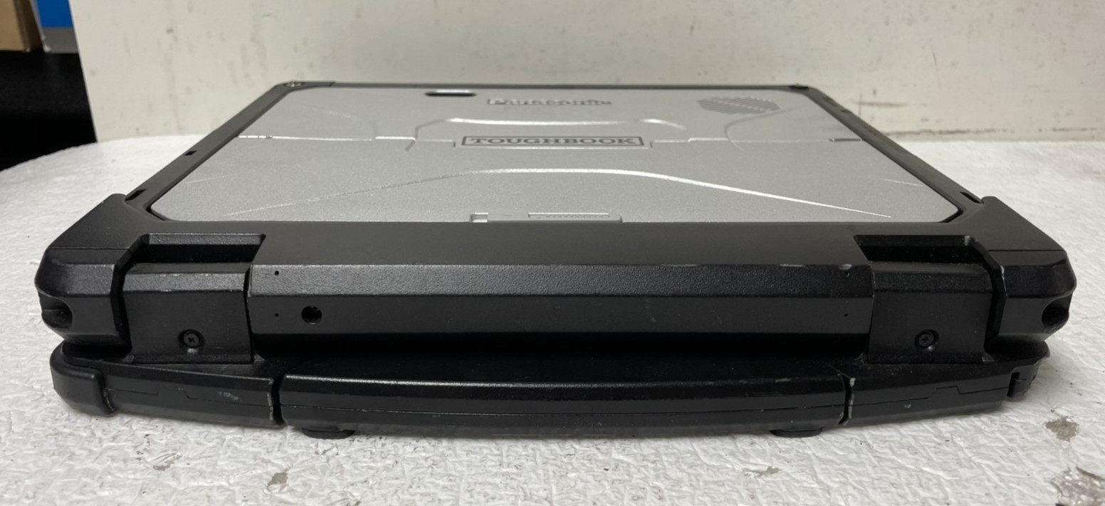 Panasonic ToughBook CF-33 i5-7300U 2.60GHz 8GB RAM 256GB SSD 2Battery No OS READ