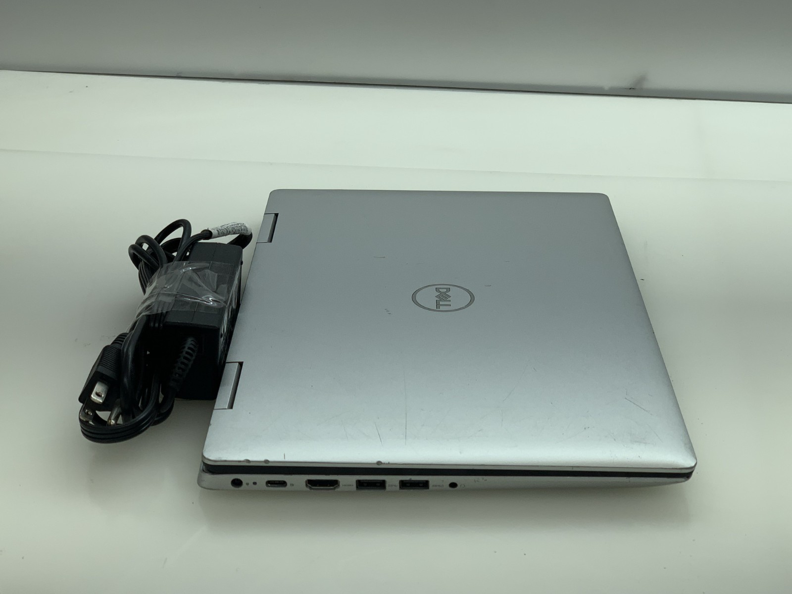 DELL INSPIRON 5482 i5-8265U@ 1.60GHz 8GB RAM 256GB NVMe W11H TOUCH WAC *READ