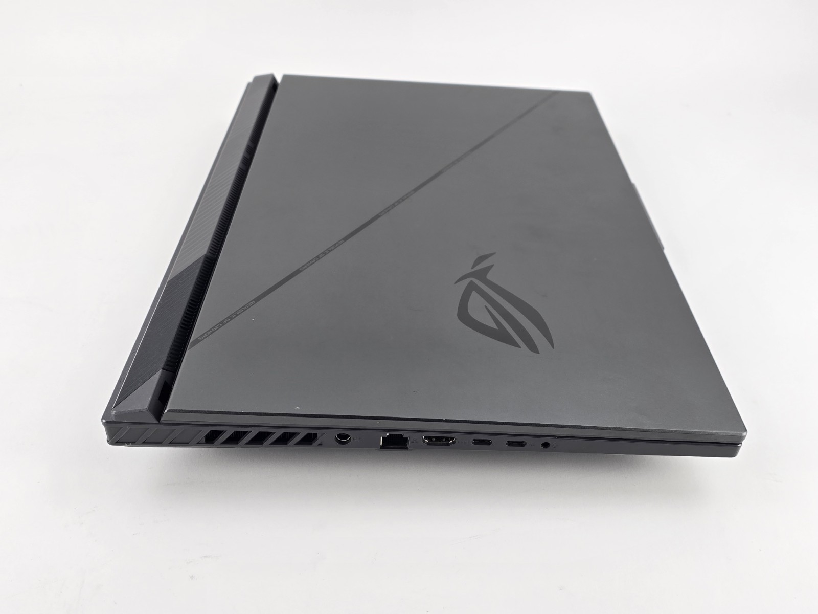 ASUS ROG Strix G18 QHD+ 240Hz (Core i9-14900HX, 32GB, 2TB SSD, RTX 4080) – Used