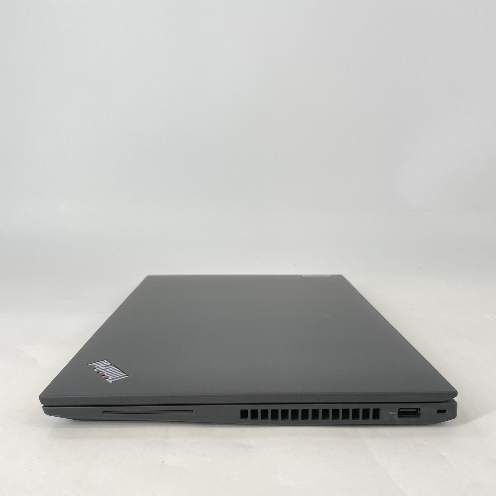 Lenovo ThinkPad T16 Gen 1 Black FHD+ 2.1 GHz i7-1260P 16GB 512GB SSD Excellent