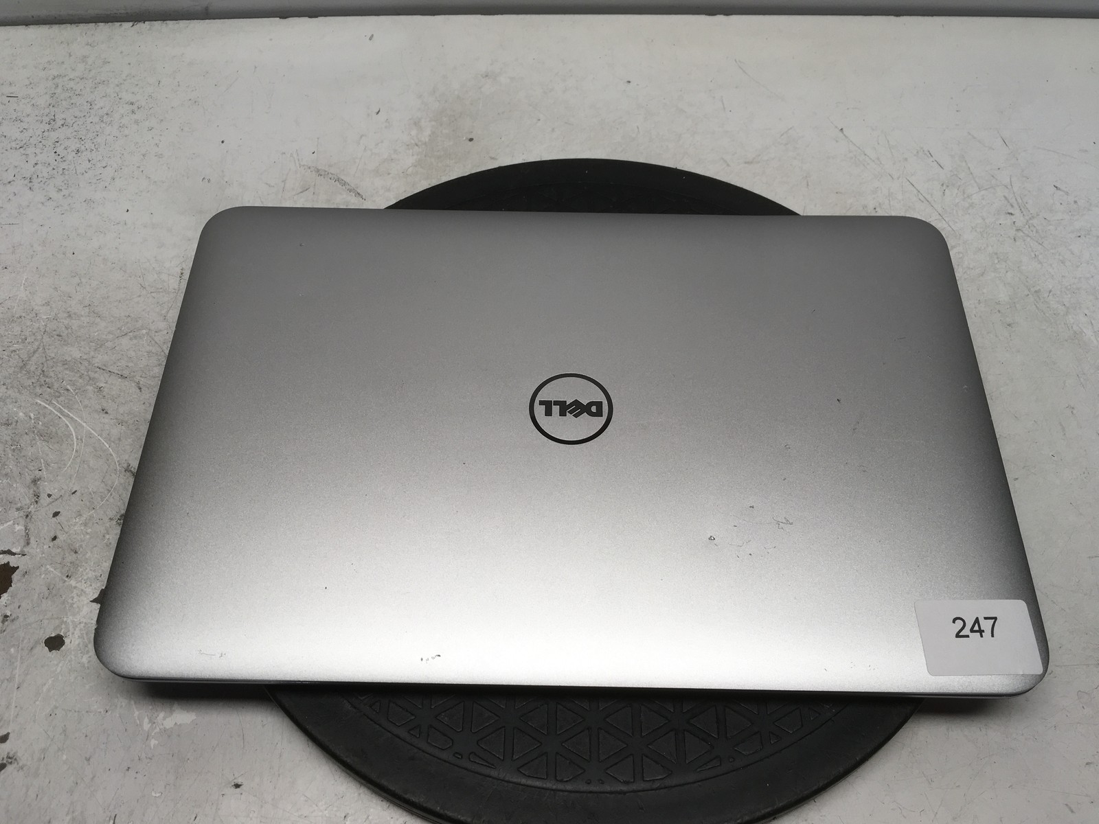 Dell XPS L322X Intel i7-3537U 2GHz 8 GB NO HDD No Batt