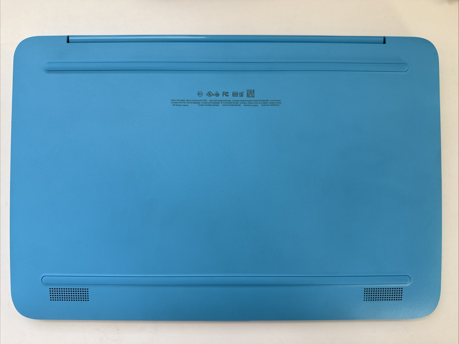 HP Stream 14-cb011wm 14 inch (32GB, Intel Celeron N3060, 4GB) Laptop – Blue -W10