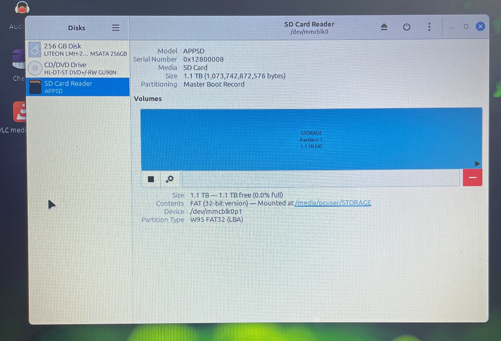 DELL INSPIRON 15-3537 Laptop 15″ i3 256gb+1tb Linux Mint 22.3-extras-6