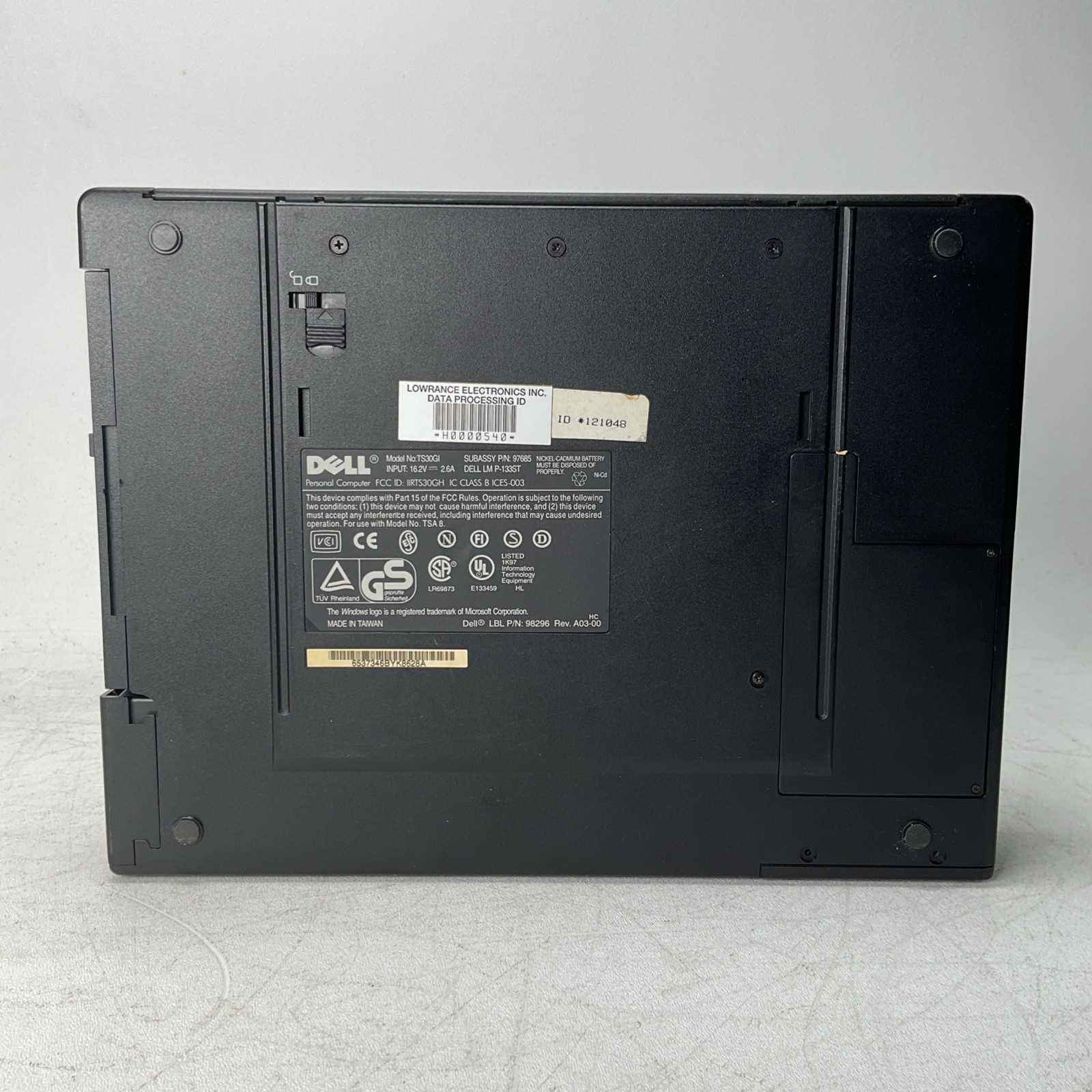 Vintage Dell Latitude LM Laptop TS30GI Pentium Intel – Broken Bad Screen