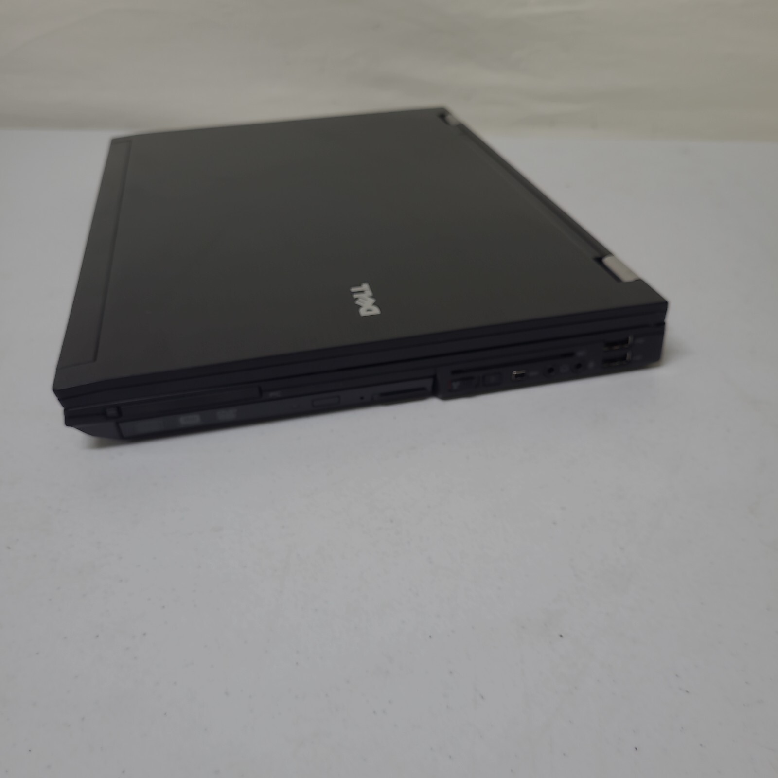 Dell Latitude E6500 Laptop P8400 2.26GHz 160GB HDD NO OS AS IS READ 15.3″ Wi-Fi