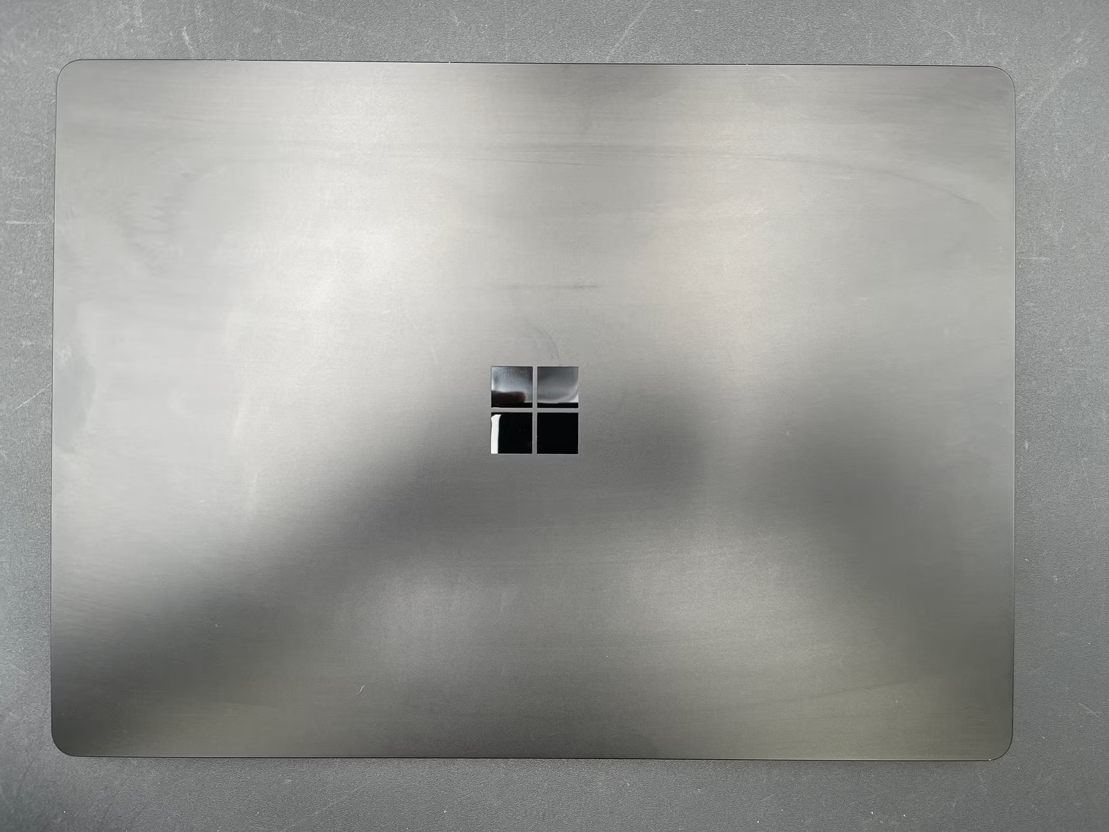 Microsoft Surface Laptop 5 Used 13.5″ (i7-1265U-16GB-256GB NVMe)
