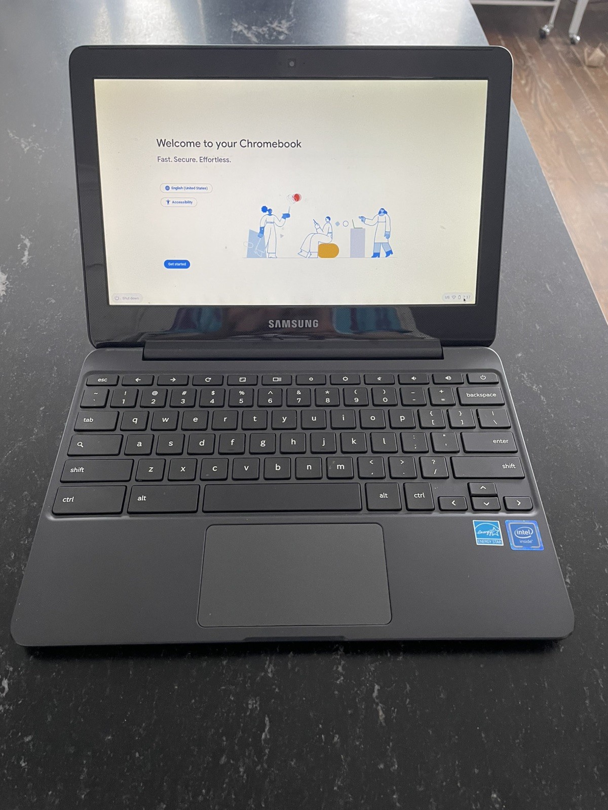 Samsung Chromebook 3 XE500C13 11.6 in. 2GB RAM 16GB SSD Intel Celeron N 2.48GHz
