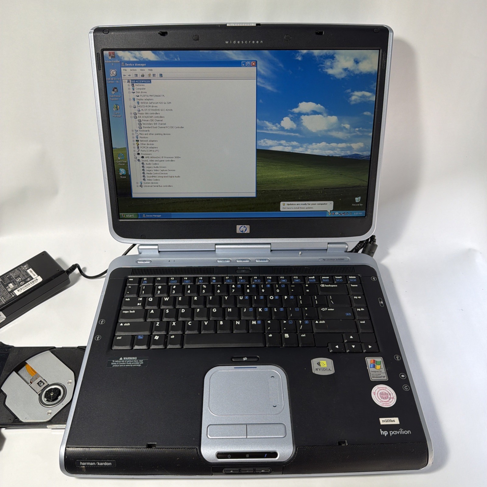 Vintage HP Pavilion zv5000 Windows XP Laptop (Athlon 3000, 512mb, GeForce 420)