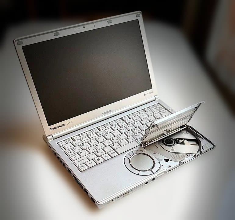 Panasonic Let’s Note CF-SX2 DVD Intel Core i5 4GB RAM Windows 10 Used From Japan