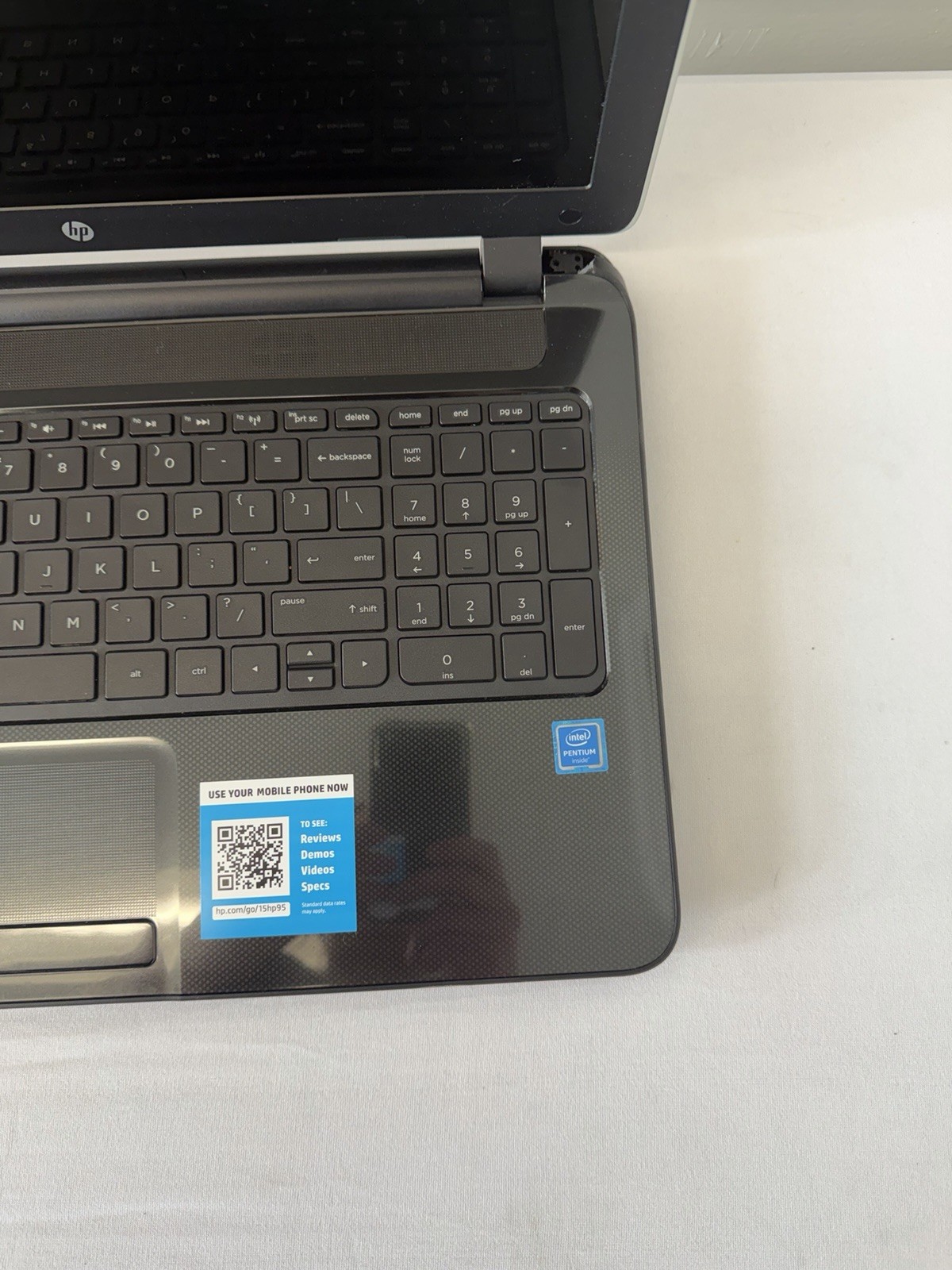HP Notebook 15 Laptop – Intel Pentium N3540 -Good Screen – RAM 4GB – Read Desc