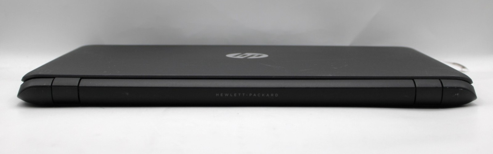 HP 15 i3-4030U@1.9GHz 8GB DDR4 NO STORAGE OR OS *USED/TESTED*
