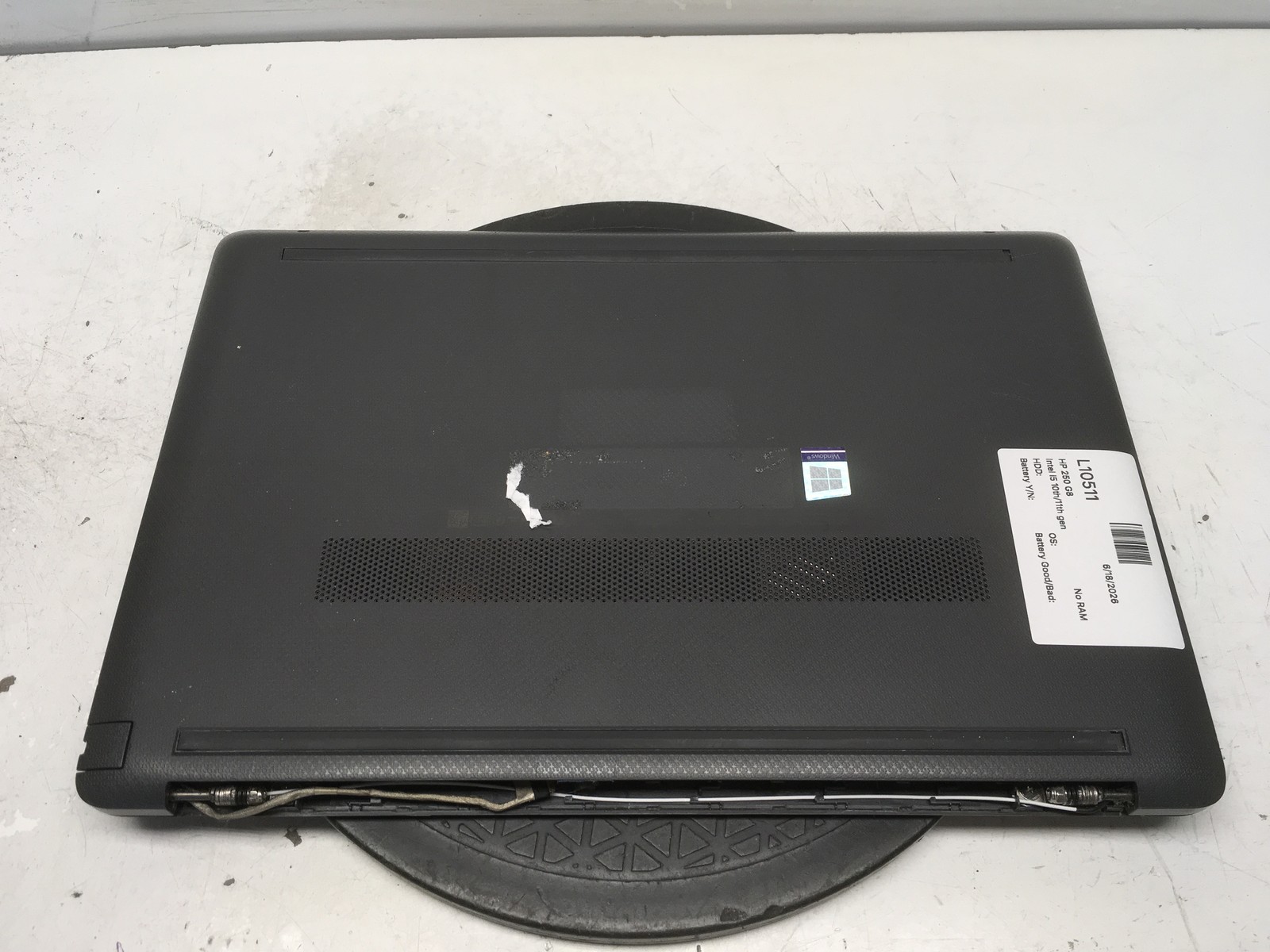 HP 250 G8 Intel i5 11th gen No RAM NO HDD No Batt